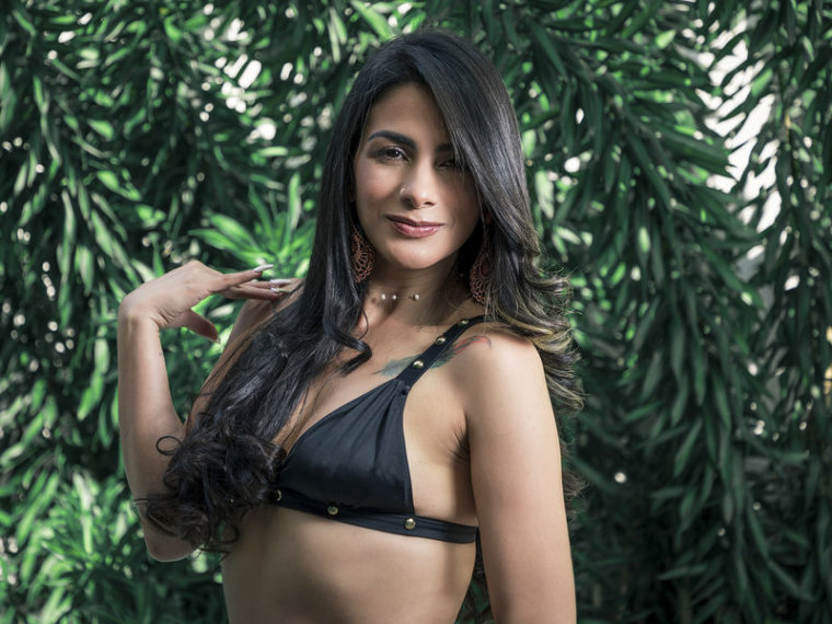 NathalieThompson's profile - Image n°0