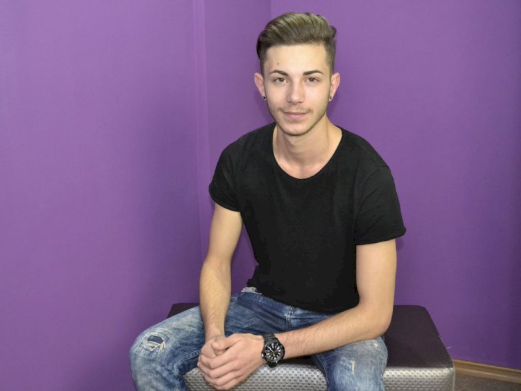 nathanpervertgay's profile - Image n°1