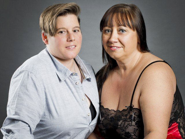 naughtylez's profile - Image n°1