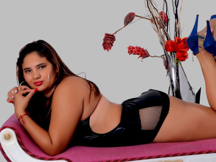 NaughtyxRose's profile - Image n°1