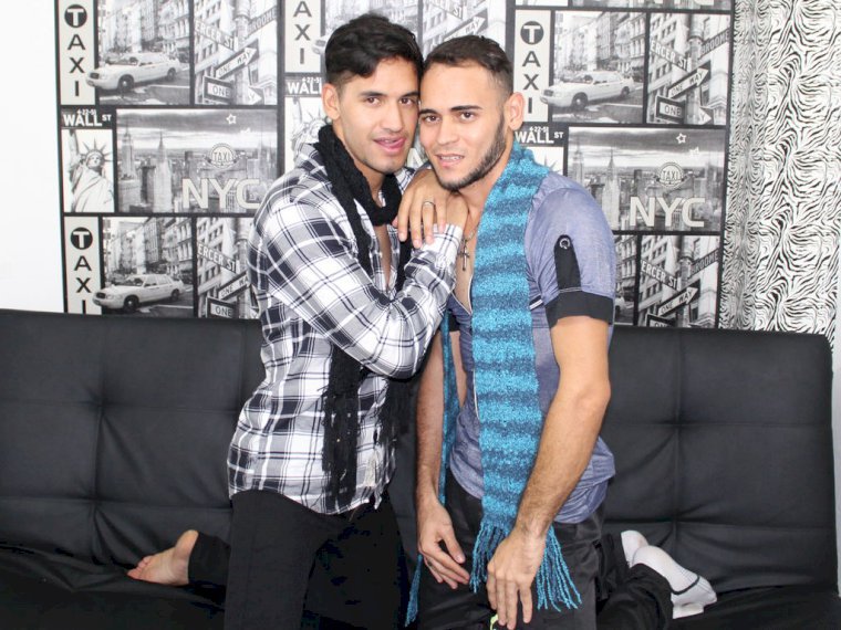 NewGayCPLXX's profile - Image n°1