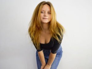 NiceGirlAlisa's Sexcam