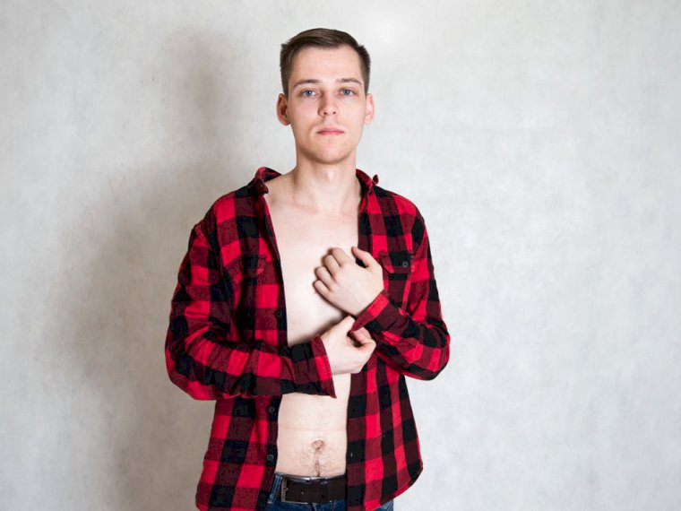 NicholasCutie's profile - Image n°0