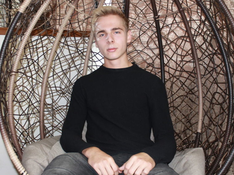 NickMontgomery's profile - Image n°0
