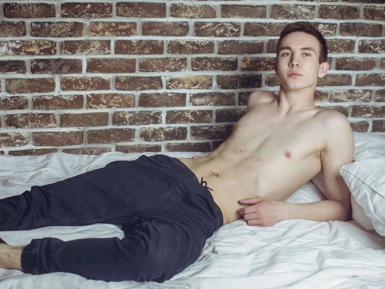 NicolasCuteBoy's profile - Image n°0