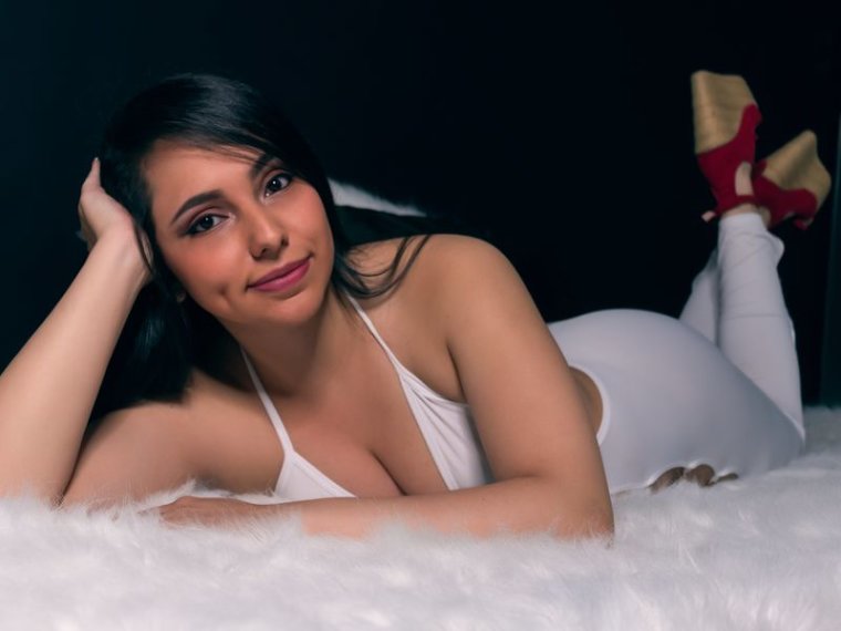 NicoleAlves's profile - Image n°0