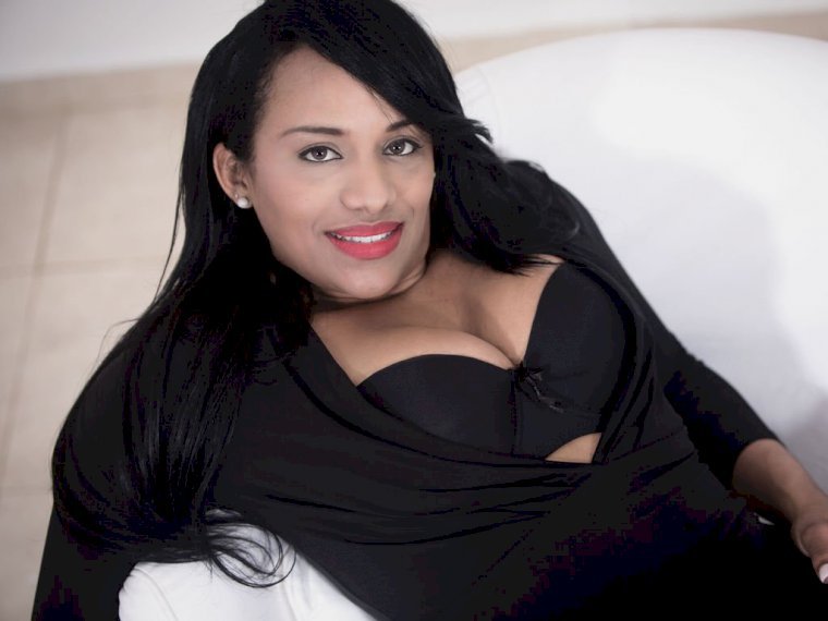 Profil de NicoleBusty - Photo n°1