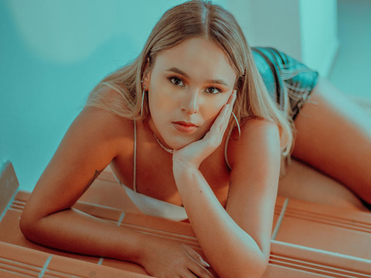 Profil de NicoleHofman - Photo n°0