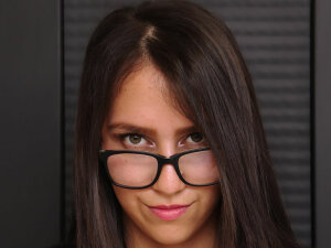 NicolleSaenz's Sexcam