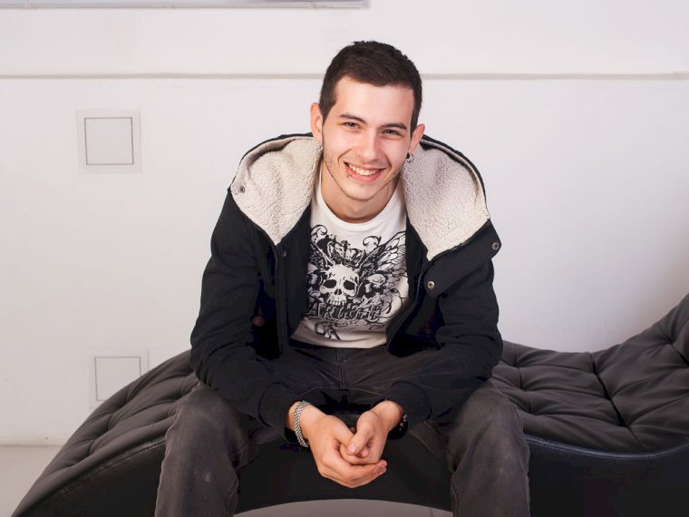 NigelCute's profile - Image n°0