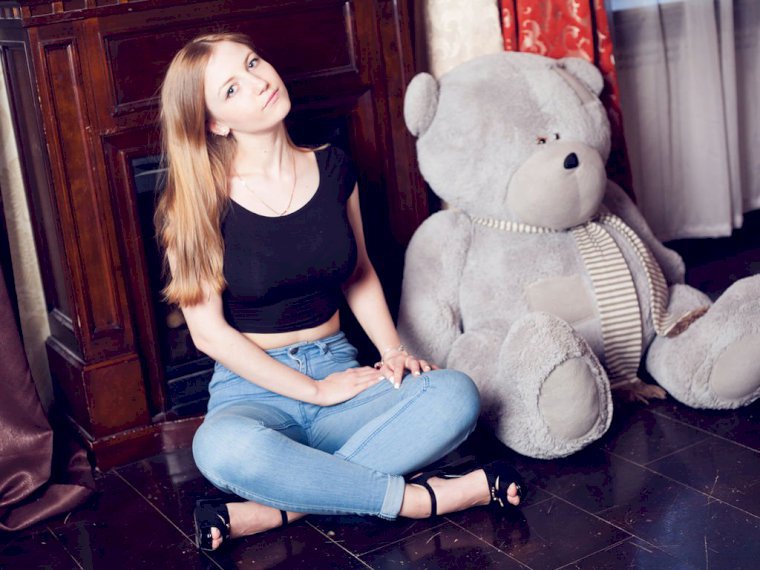 NikkiBest's profile - Image n°0