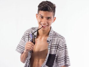 NIKOLASJONS's Sexcam
