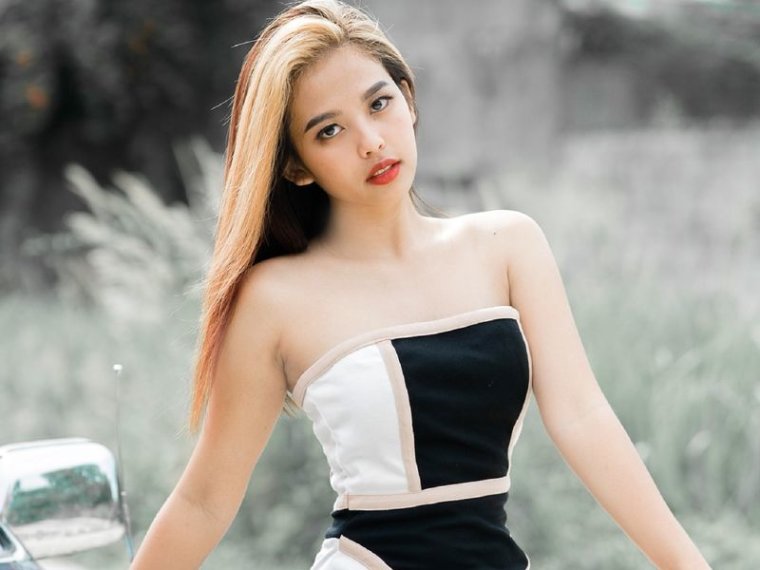 NinaFamor's profile - Image n°0