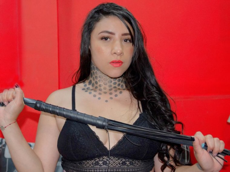 NinaGeorge's profile - Image n°0