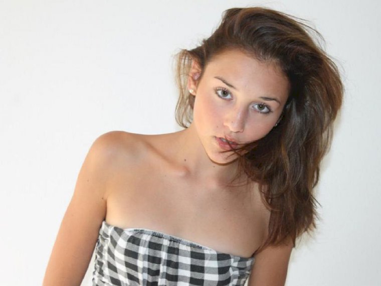 NinaWhite's profile - Image n°0