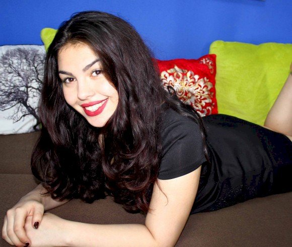 Nura's Profil - Bild n°1