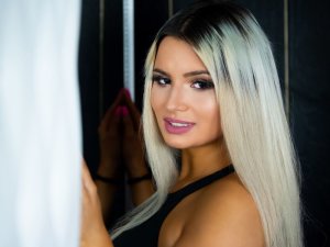 Live Sex OliviaBickman