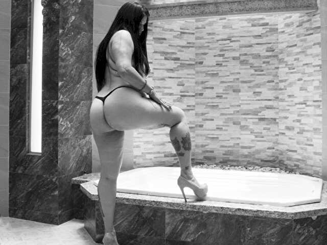 PamelaBig's profile - Image n°4