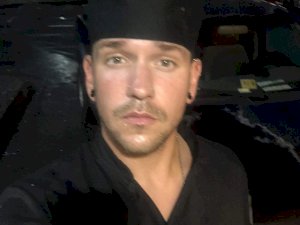 PleezeMe69's Sexcam