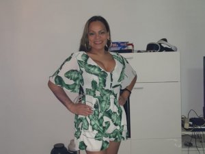 Pamela1990's Sexcam