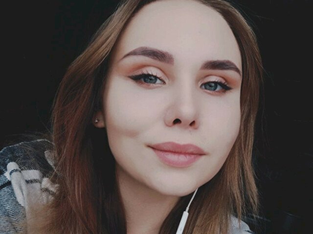 poppetlive's profile - Image n°0