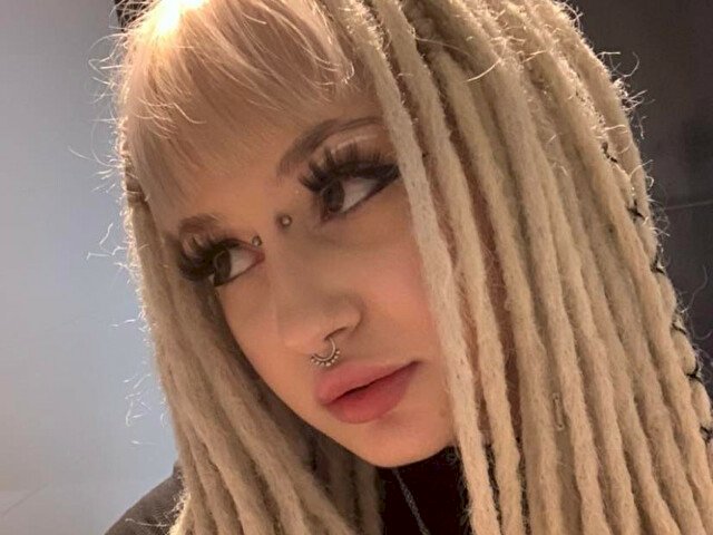 PerfectDemi's profile - Image n°2