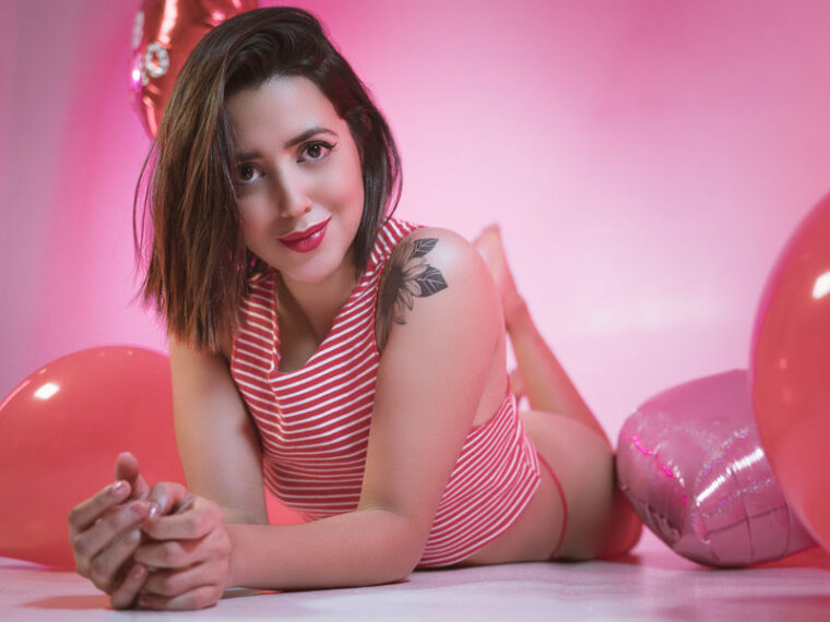 PaigeJones's profile - Image n°0