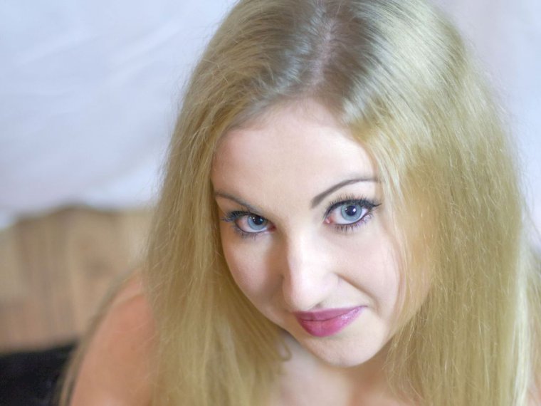 Profil de PaolaPrivate - Photo n°0