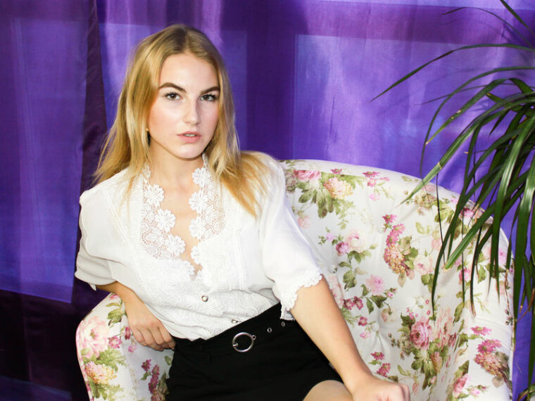 petitejanee's profile - Image n°0