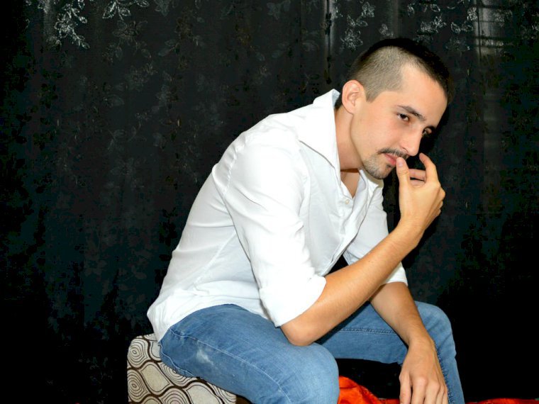 petitguysexx's profile - Image n°1