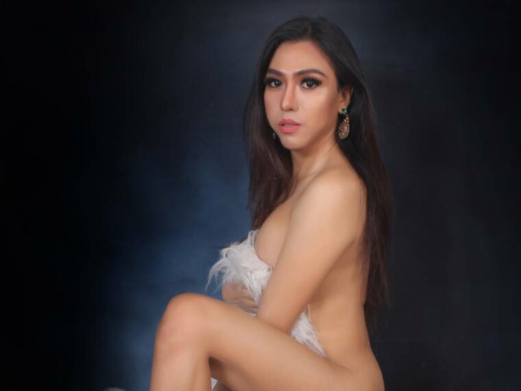 phiabombshelll's profile - Image n°1