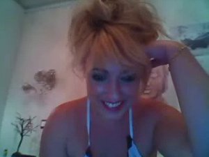 PlaisirSexLoves's Sexcam