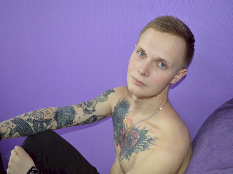 PlayfulALIX's profile - Image n°0