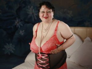 PlayfulBBW4U's Sexcam