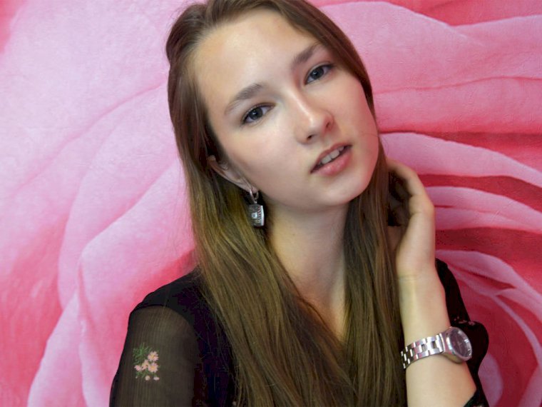 PlayfulEmily's profile - Image n°0