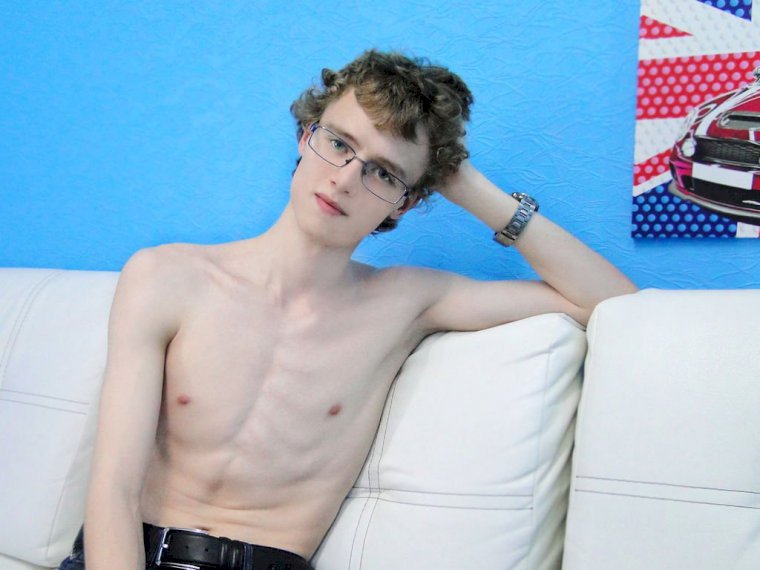 PlayfulSAM's profile - Image n°0
