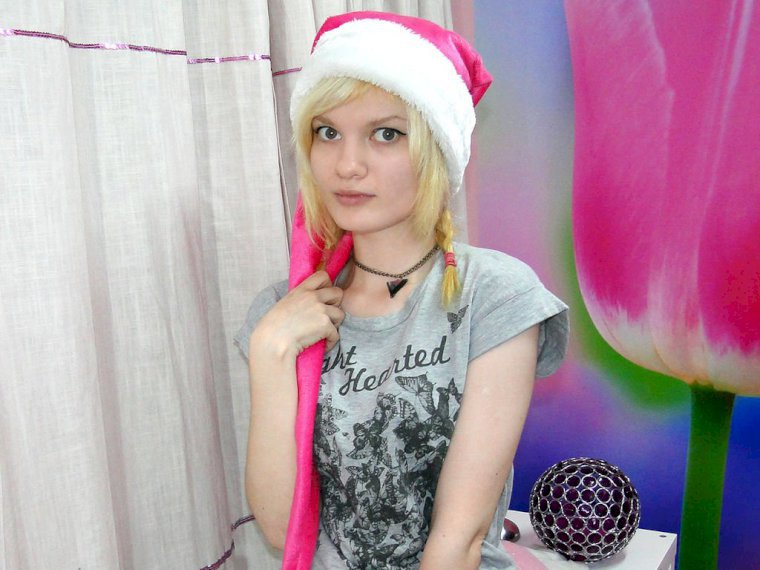 PollyWannaPlay's profile - Image n°0