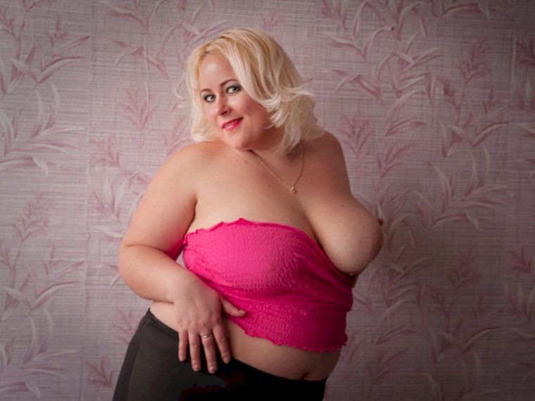 prettyaly123's profile - Image n°1