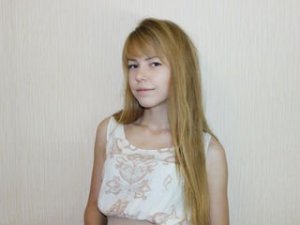 PrettyLittle's Sexcam