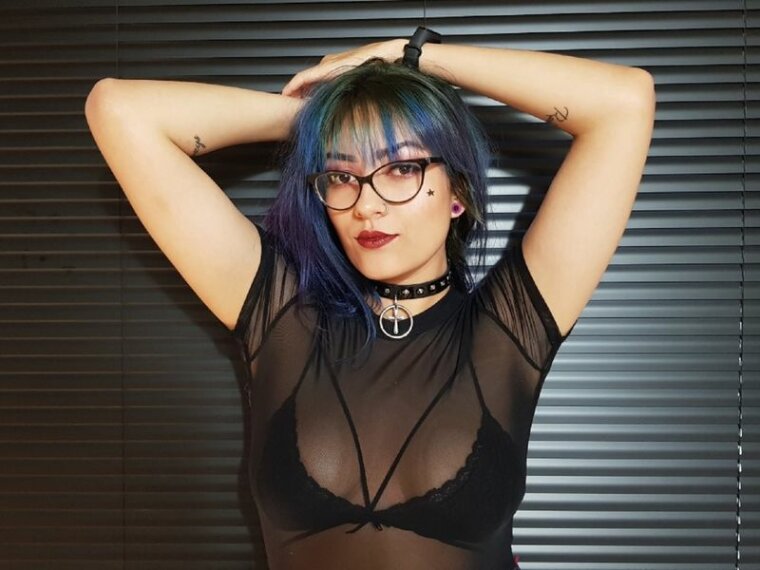 purplebluee's profile - Image n°0