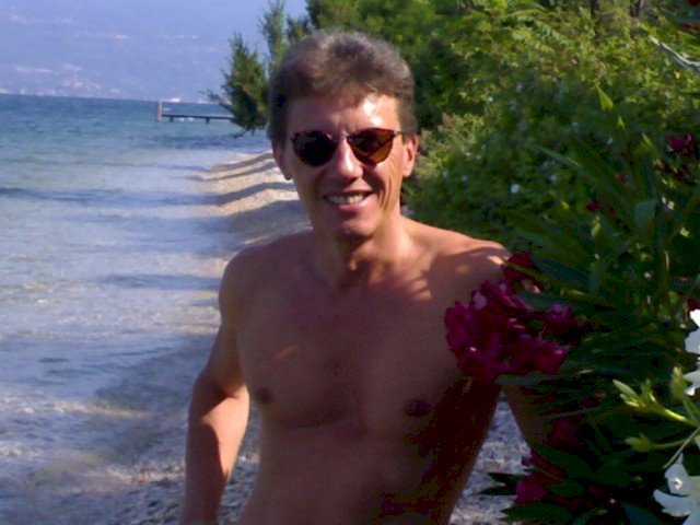 Perfil con PUTTANA - Imagen  n°10