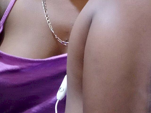Queen3033's profile - Image n°1