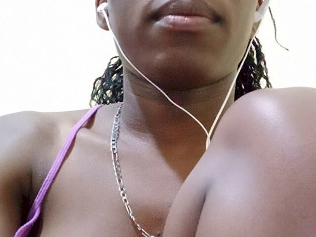 Queen3033's profile - Image n°2