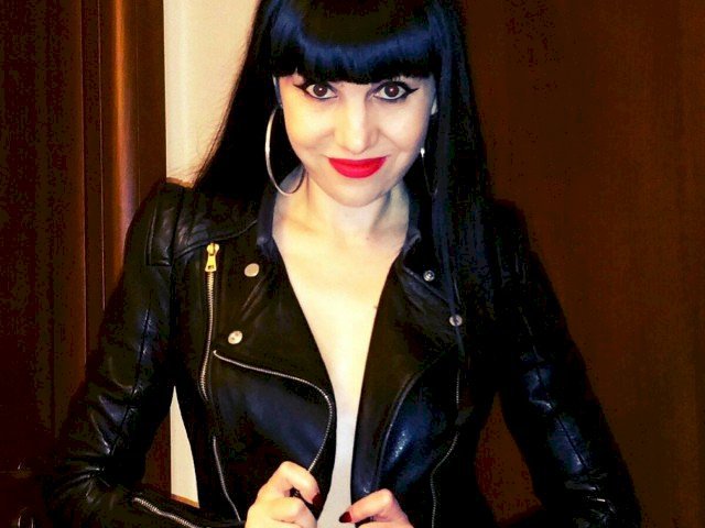 QueenCleo's profile - Image n°4