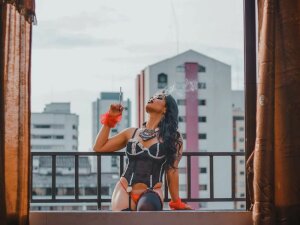 QueenLiarHot's Sexcam