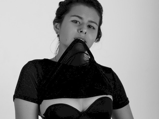 Profil de RubyCalderon - Photo n°1