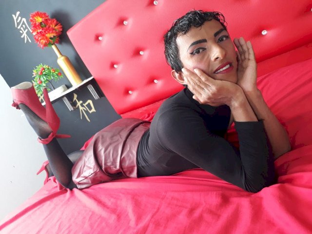 Profil de RaysaHotxxx - Photo n°1