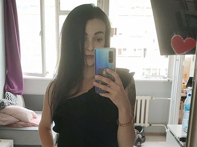RoxiSexy's profile - Image n°0