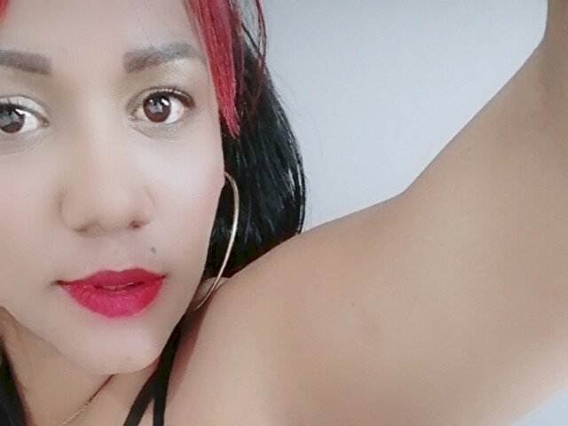 rihanahotter's profile - Image n°1