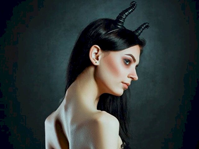 RachaelMoon's profile - Image n°0